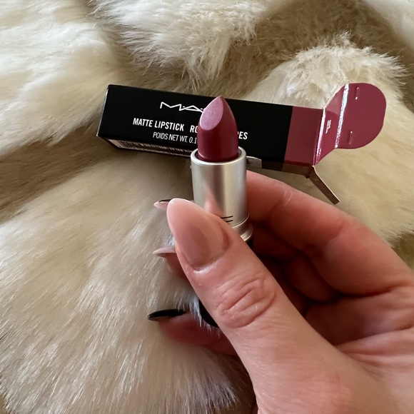 MAC ROUGE À LÈVRES Mehr - Picture 2 of 4